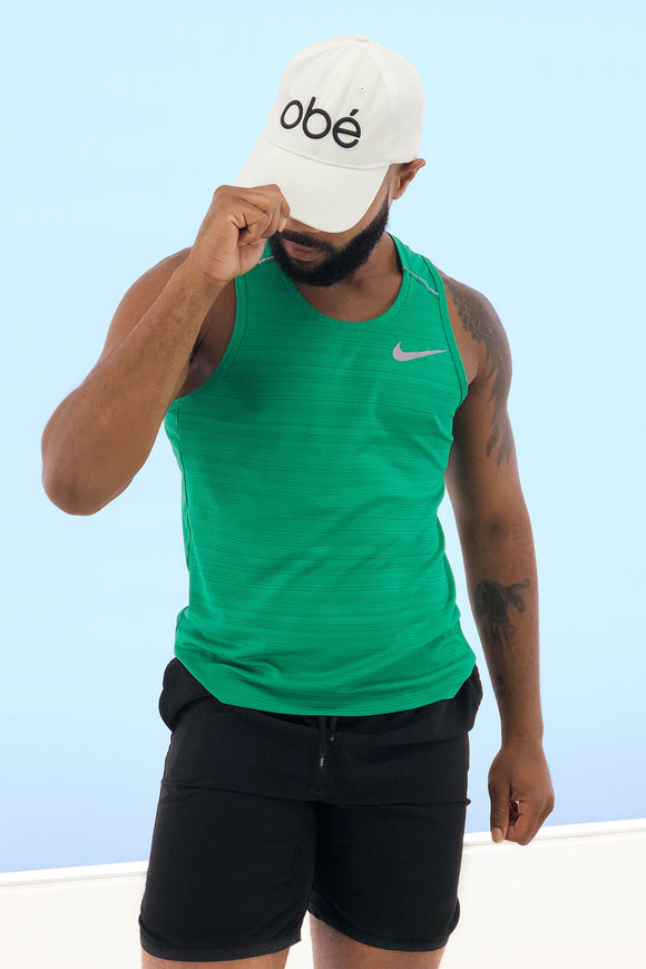 obé black logo hat